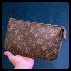 Louis Vuitton pouch
